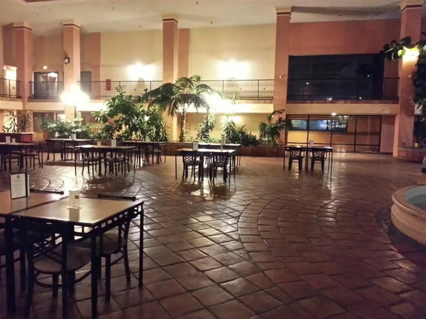 Barcelona Suites Albuquerque