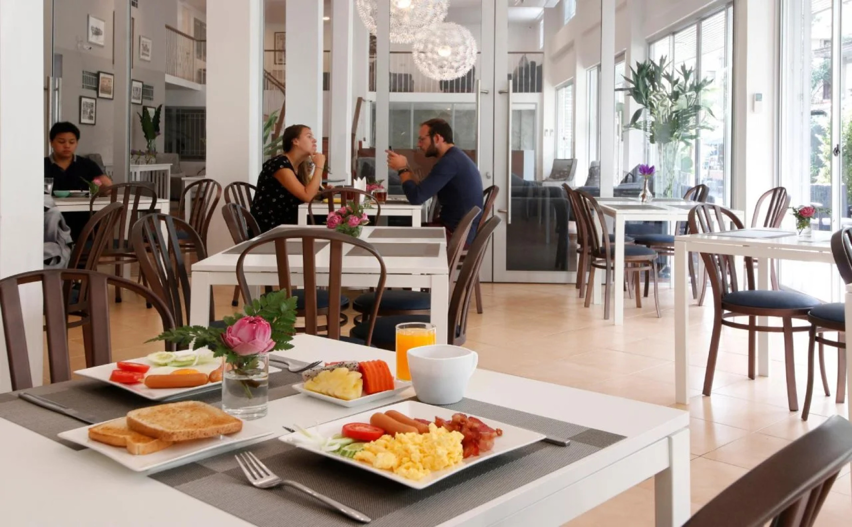 Ratchadamnoen Residence