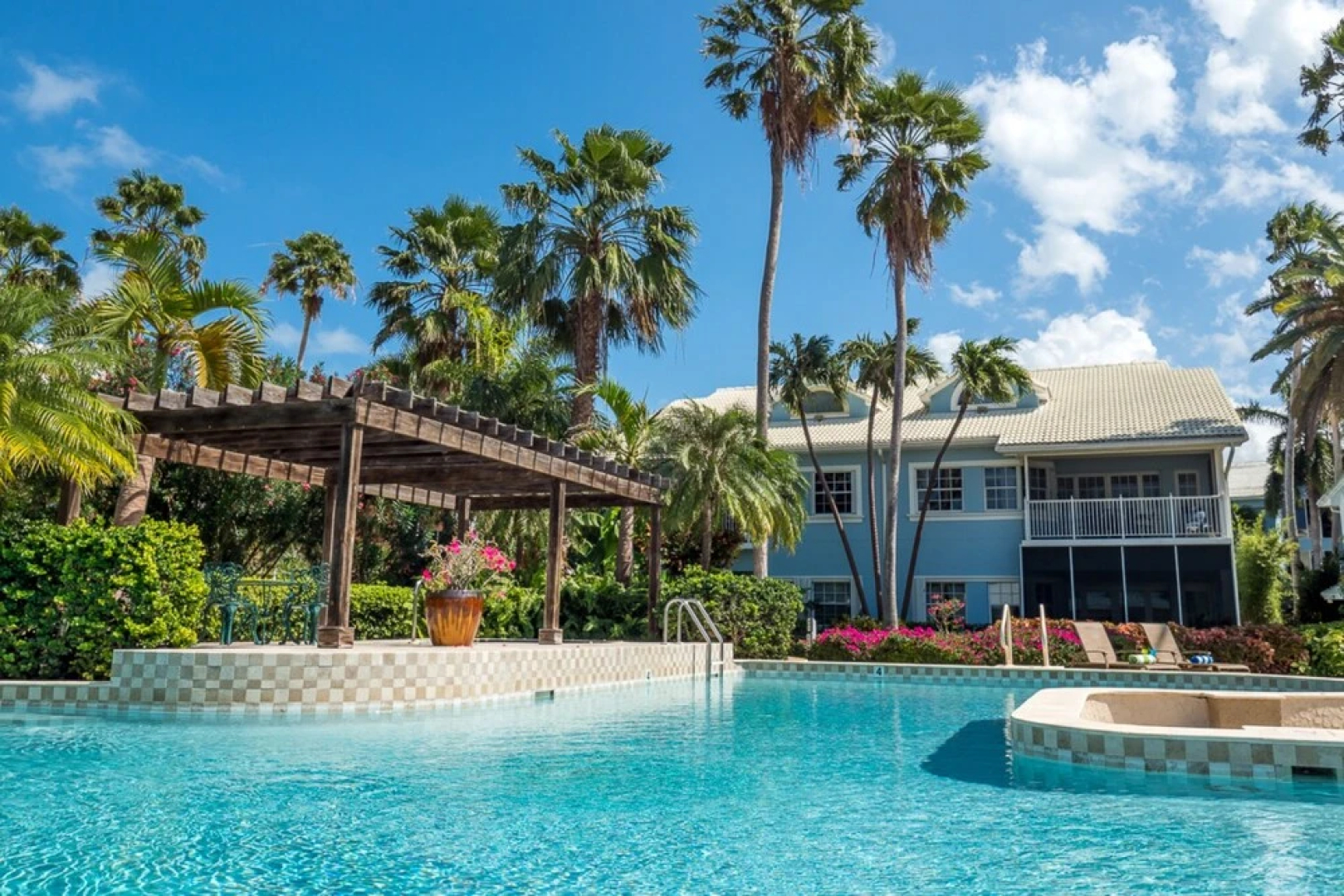 Britannia Villas by Cayman Villas