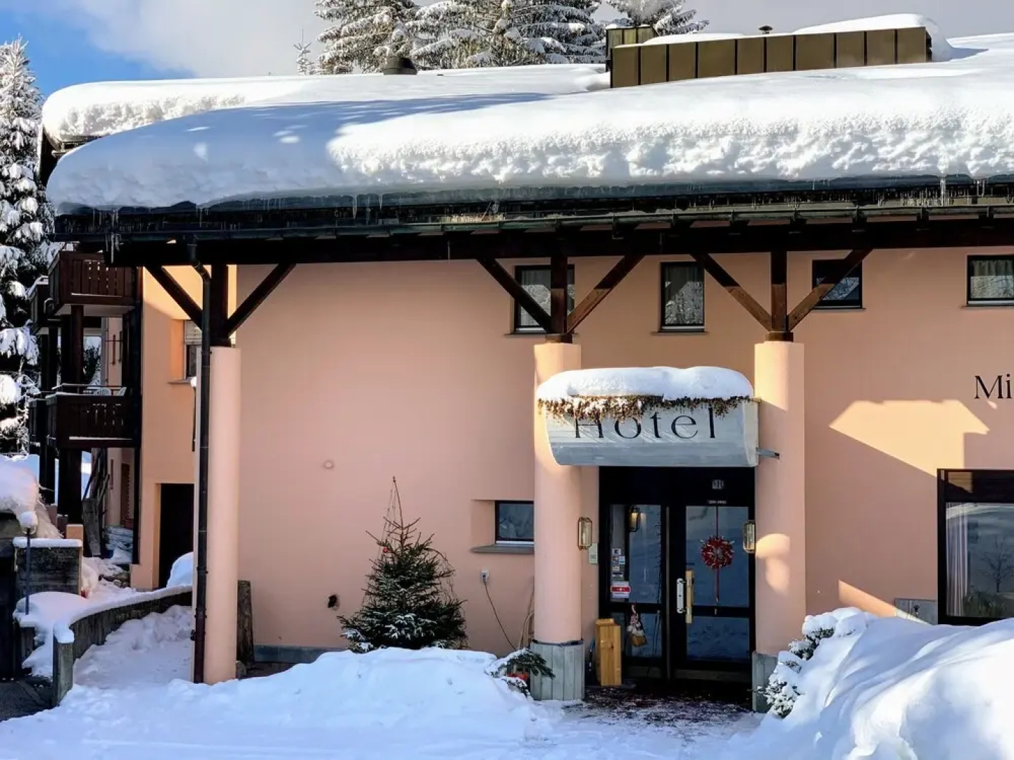 T3 Hotel Mira Val