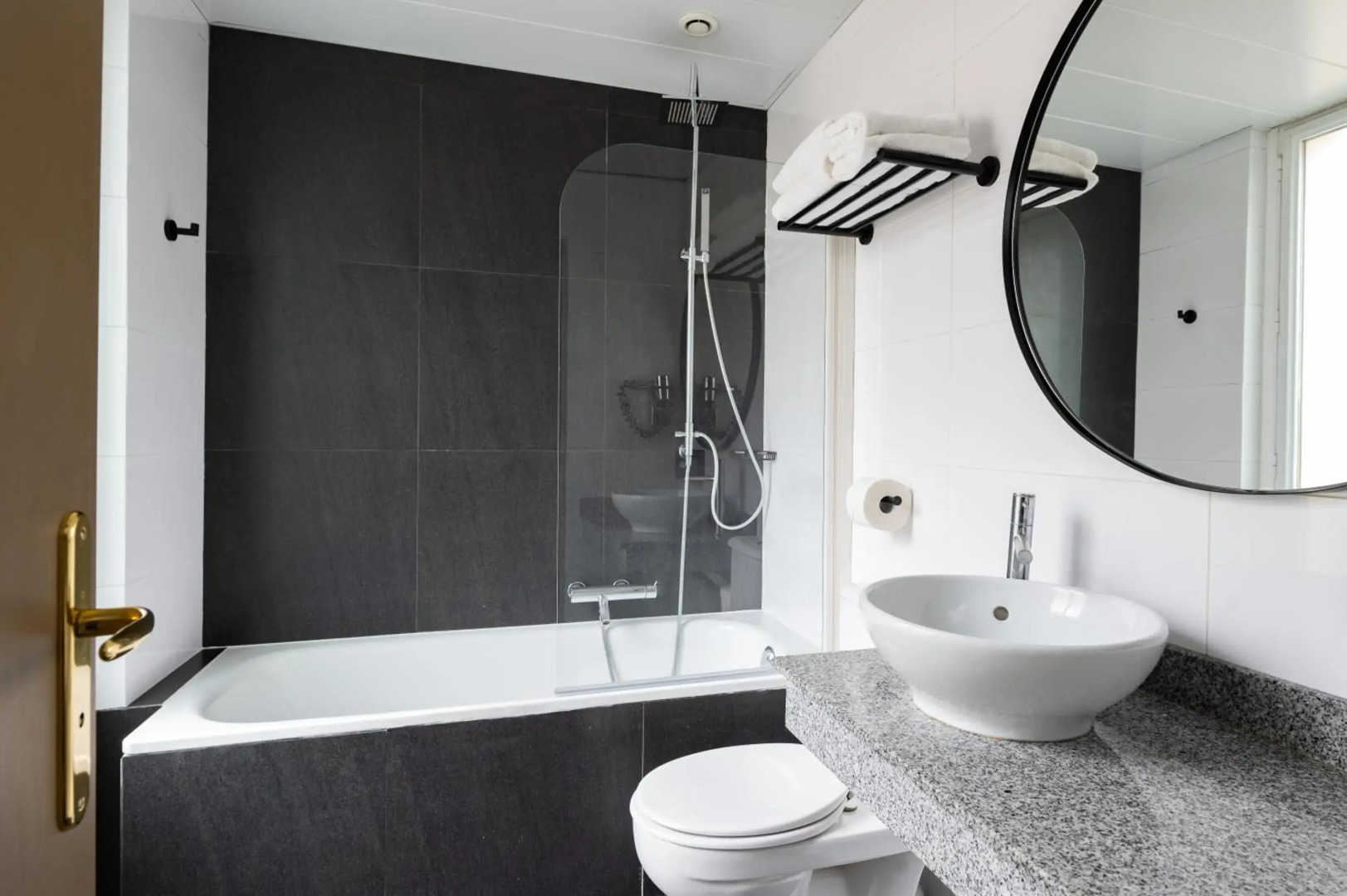 L'Hotel Royal Saint Germain