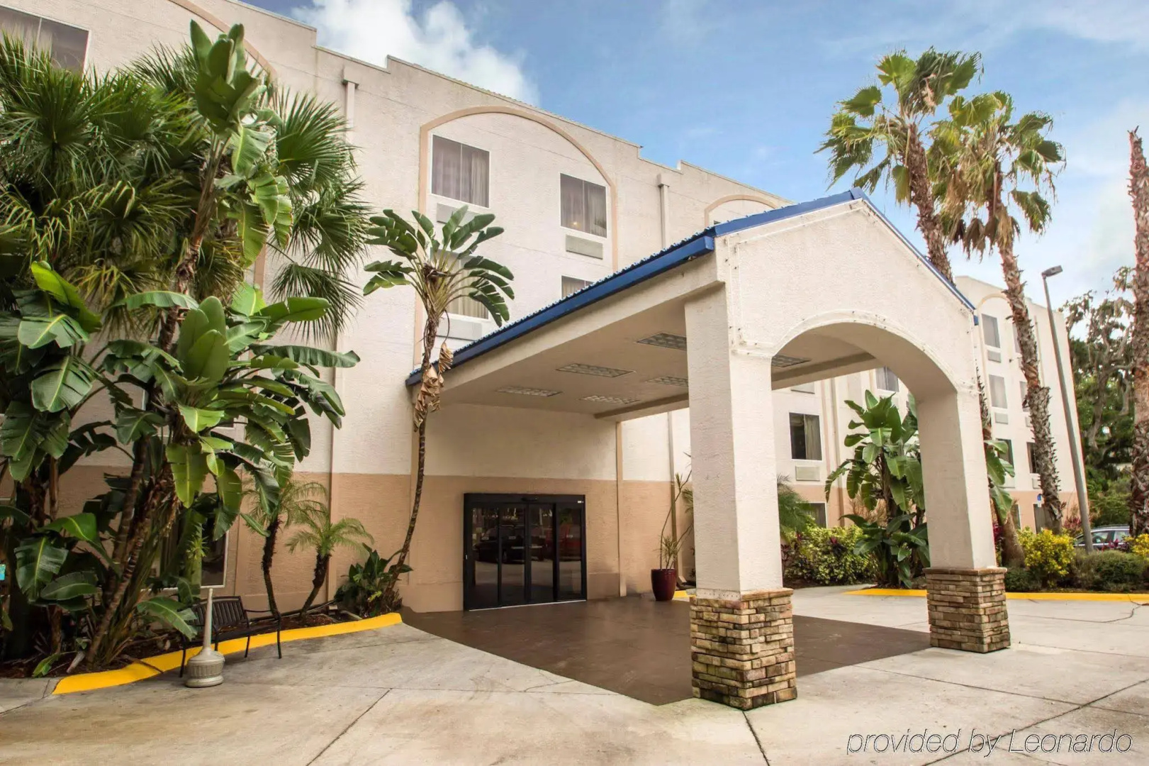 Sleep Inn & Suites Riverfront