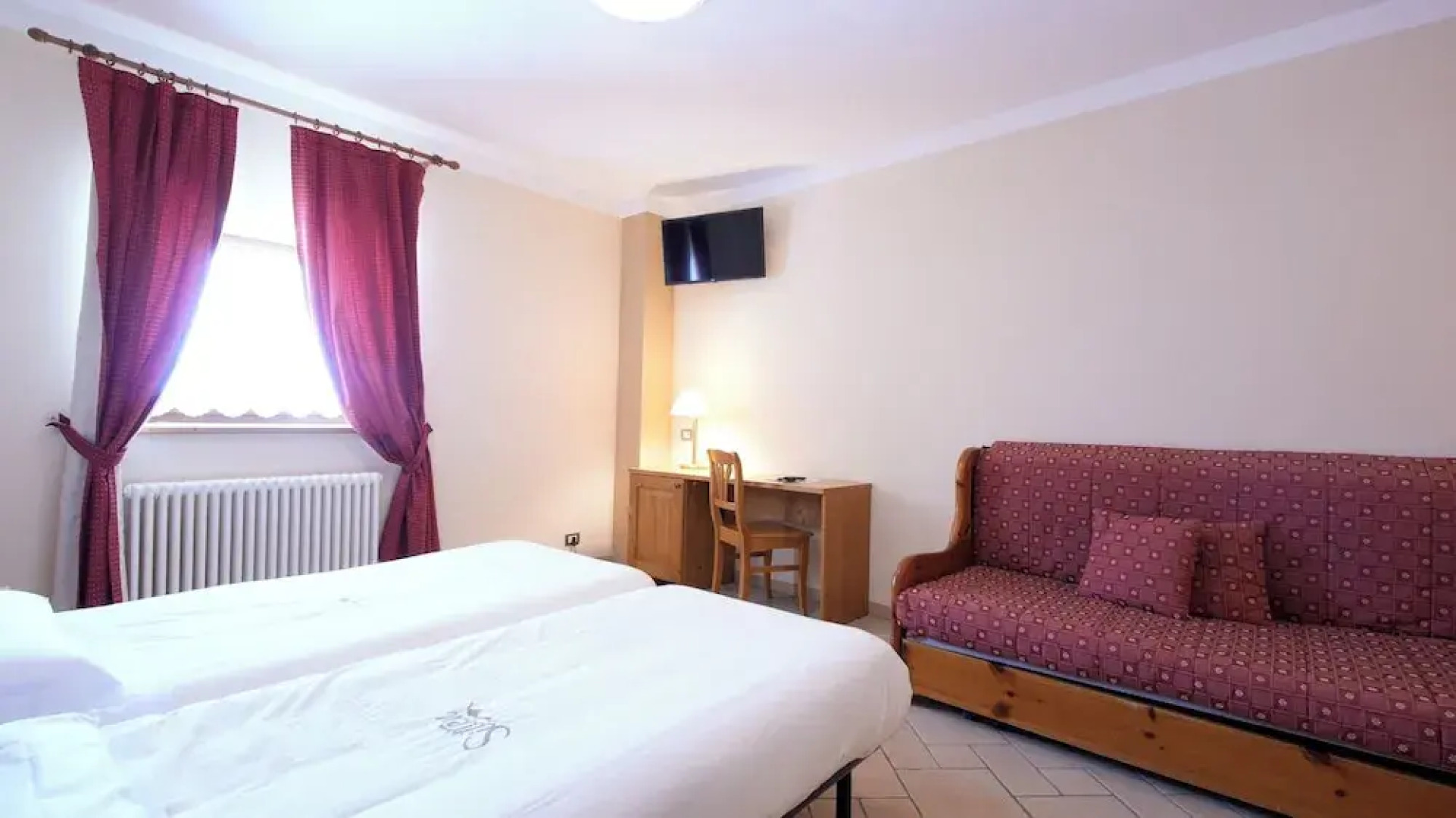 Albergo Ristoro Sitten - 2300 mt
