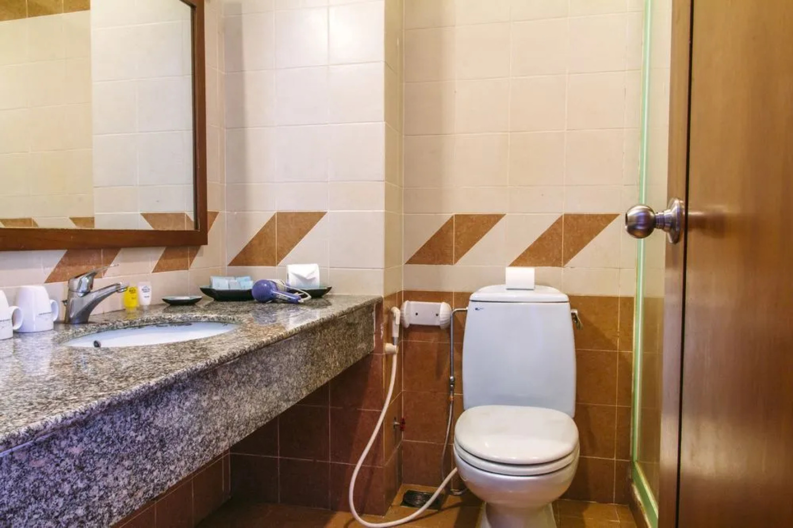 Lazi Beach - Mom Da Chim Resort