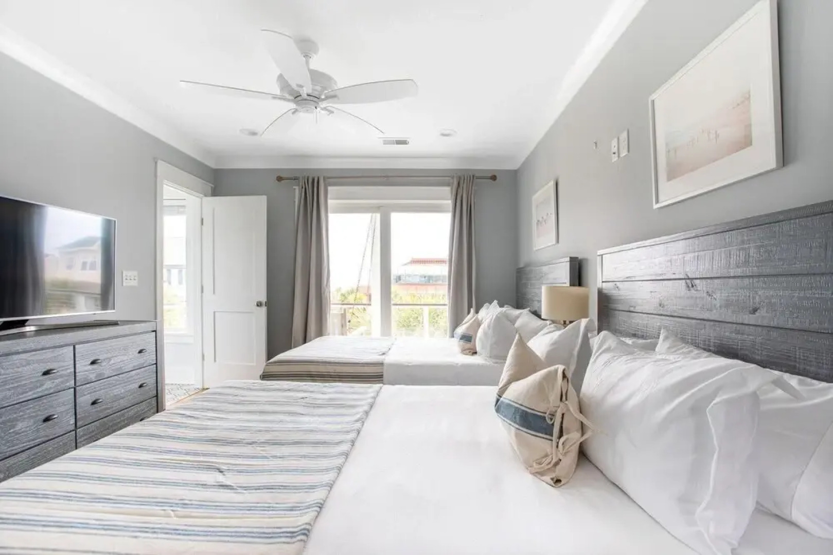 Pelican - Modern Beach Retreat w Patio & Pool