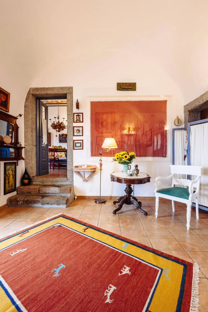 Aegagros Caldera Houses