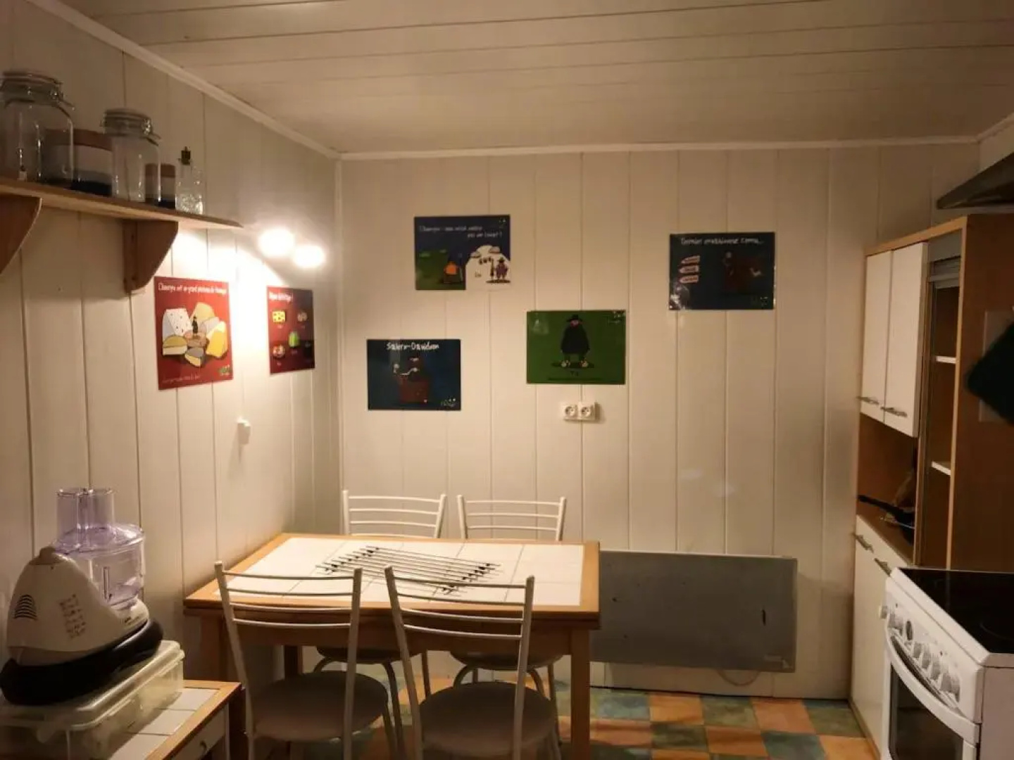 Maison de 6 chambres avec vue sur la ville jardin clos et wifi a Murol