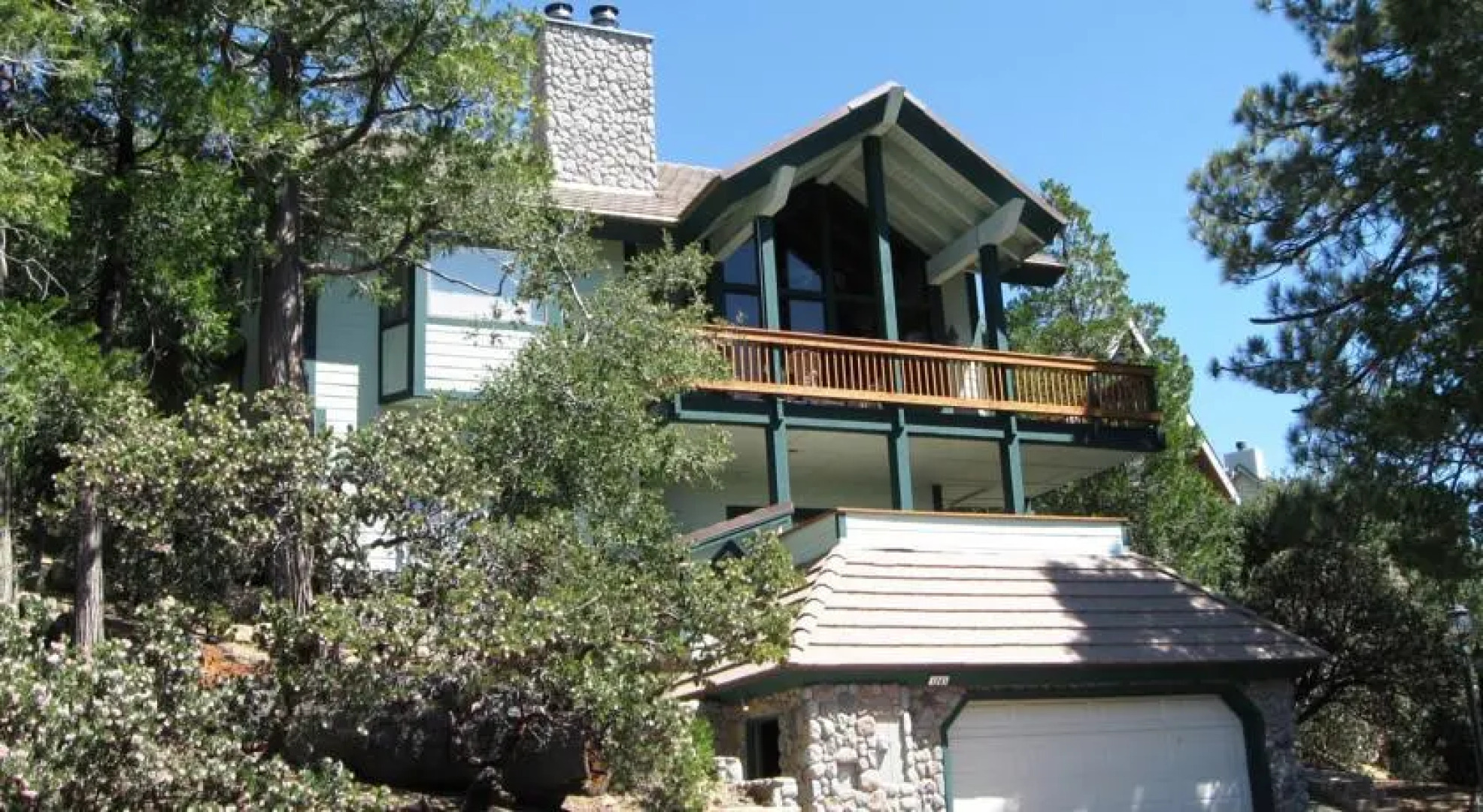 Yosemite Drive House