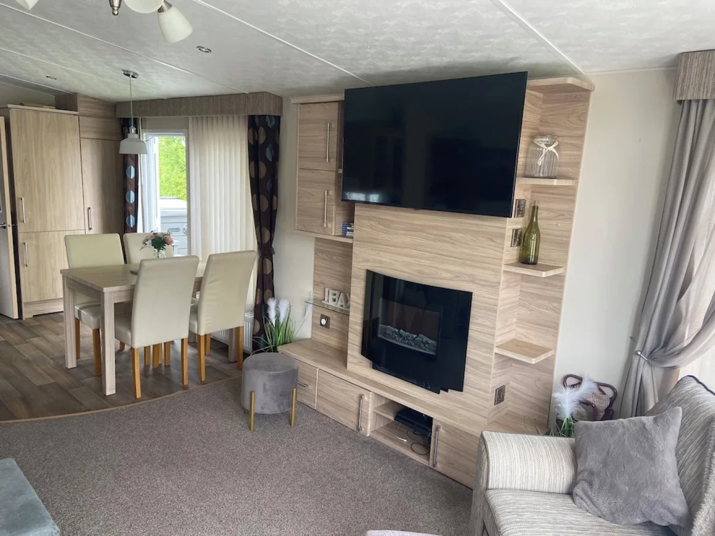 Luxury Rural Hottub Lodge in Northumberland