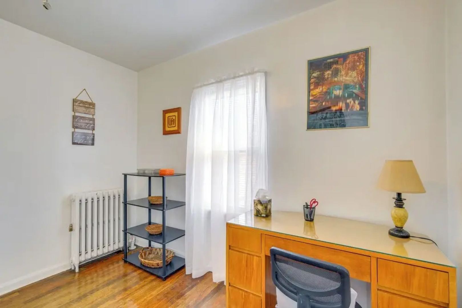 Trendy South Euclid Apt - 5 Mi to Cleveland Clinic