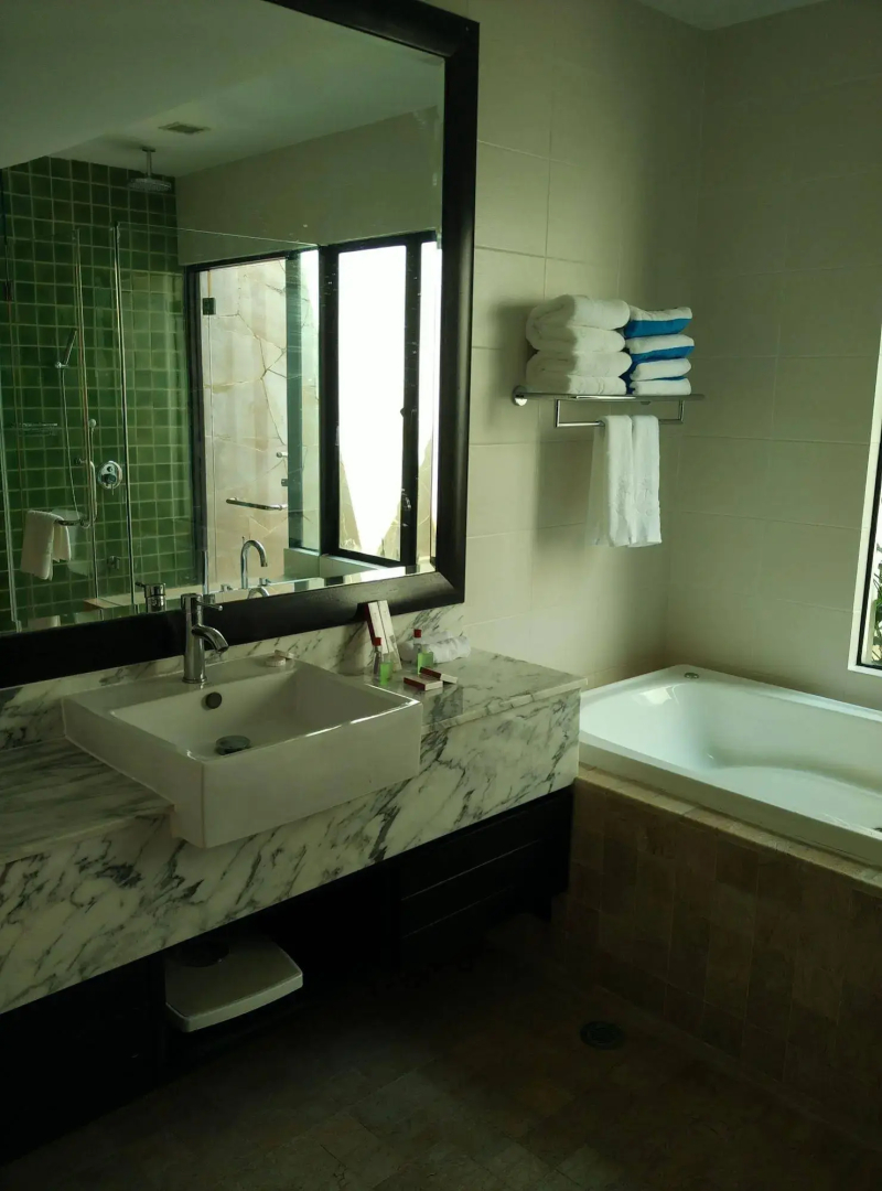 Sabah Beach Villas & Suites