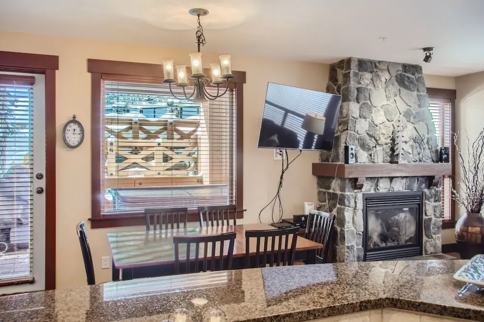 Stonegate Resort by Okanagan Premier