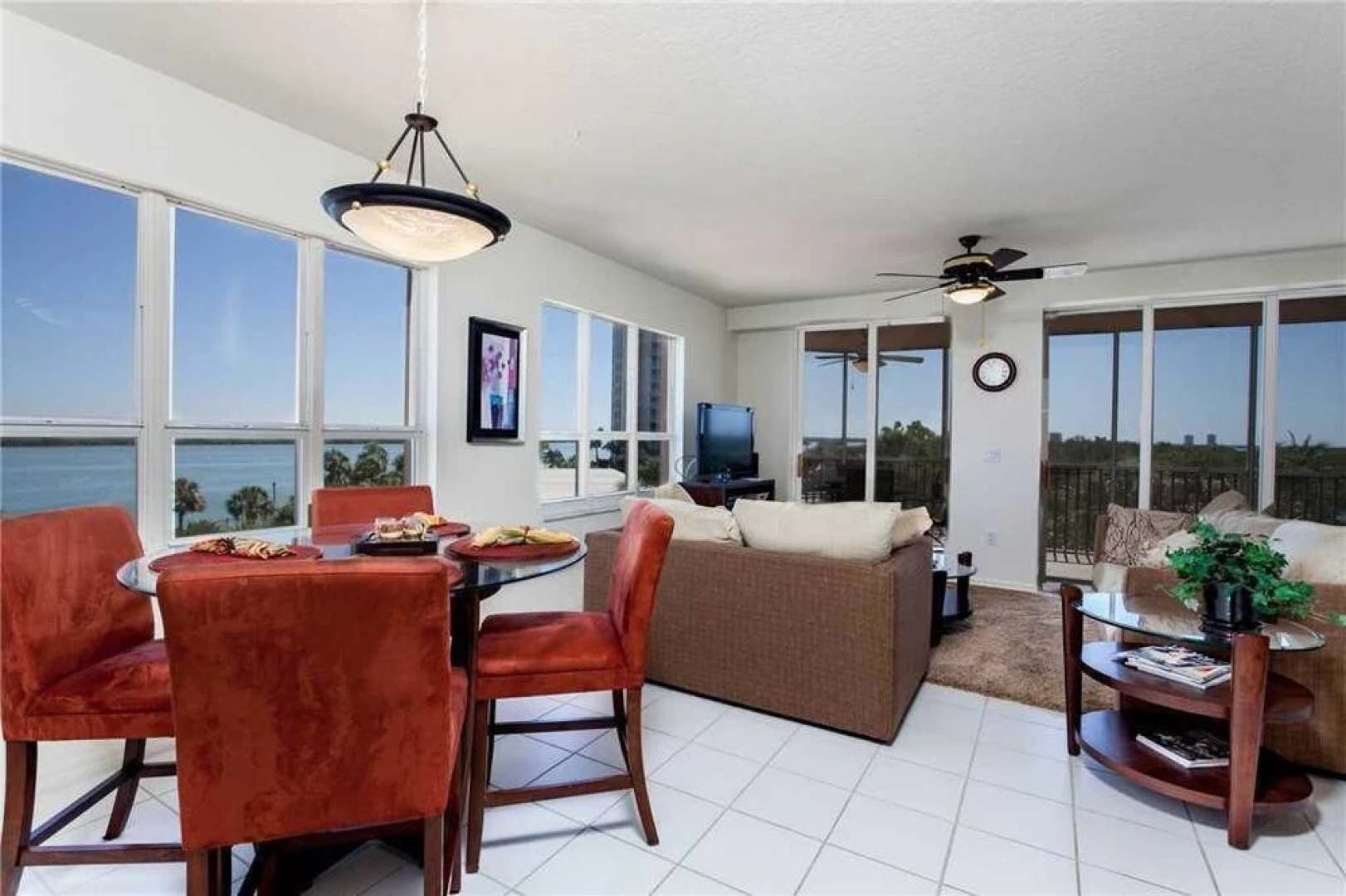 Island Beach Club 304 - Two Bedroom Condo