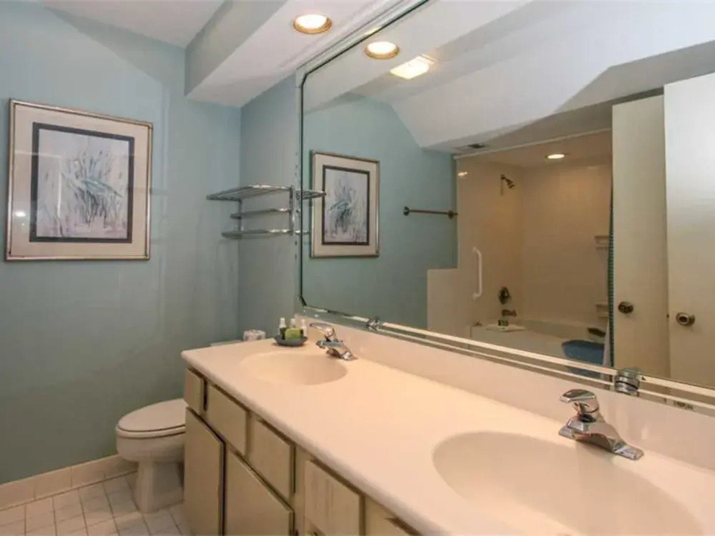 Lighthouse Tennis 2413 by RedAwning