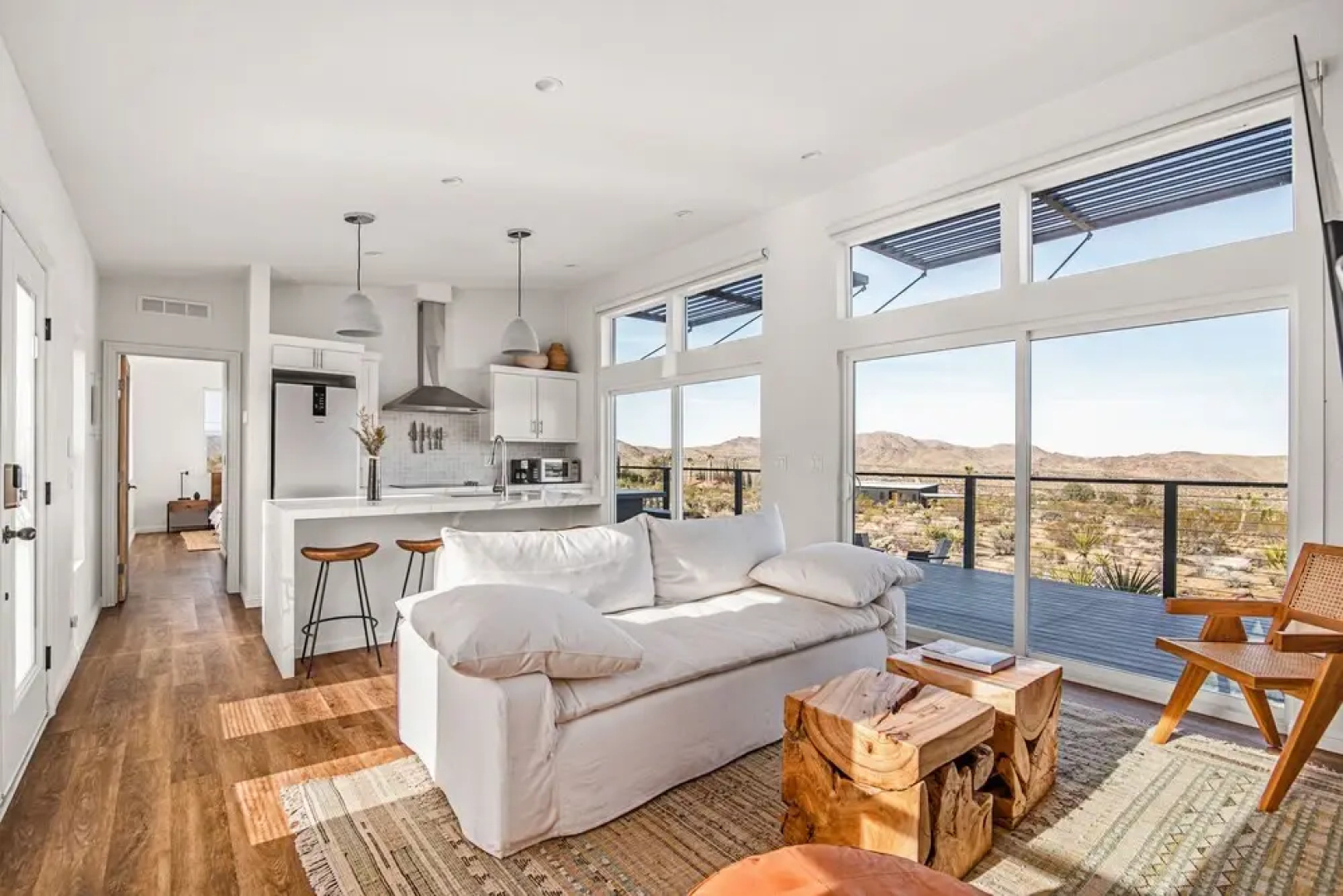 Sagebrush Bungalow - Modern Retreat W/hot Tub, Fire Pit And Bbq! 2 Bedroom Home by RedAwning