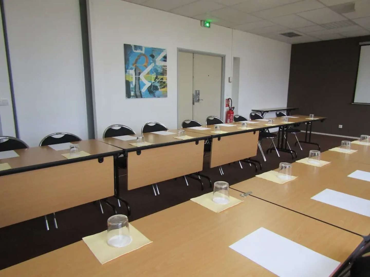 Comfort Hotel Aeroport Lyon St Exupery