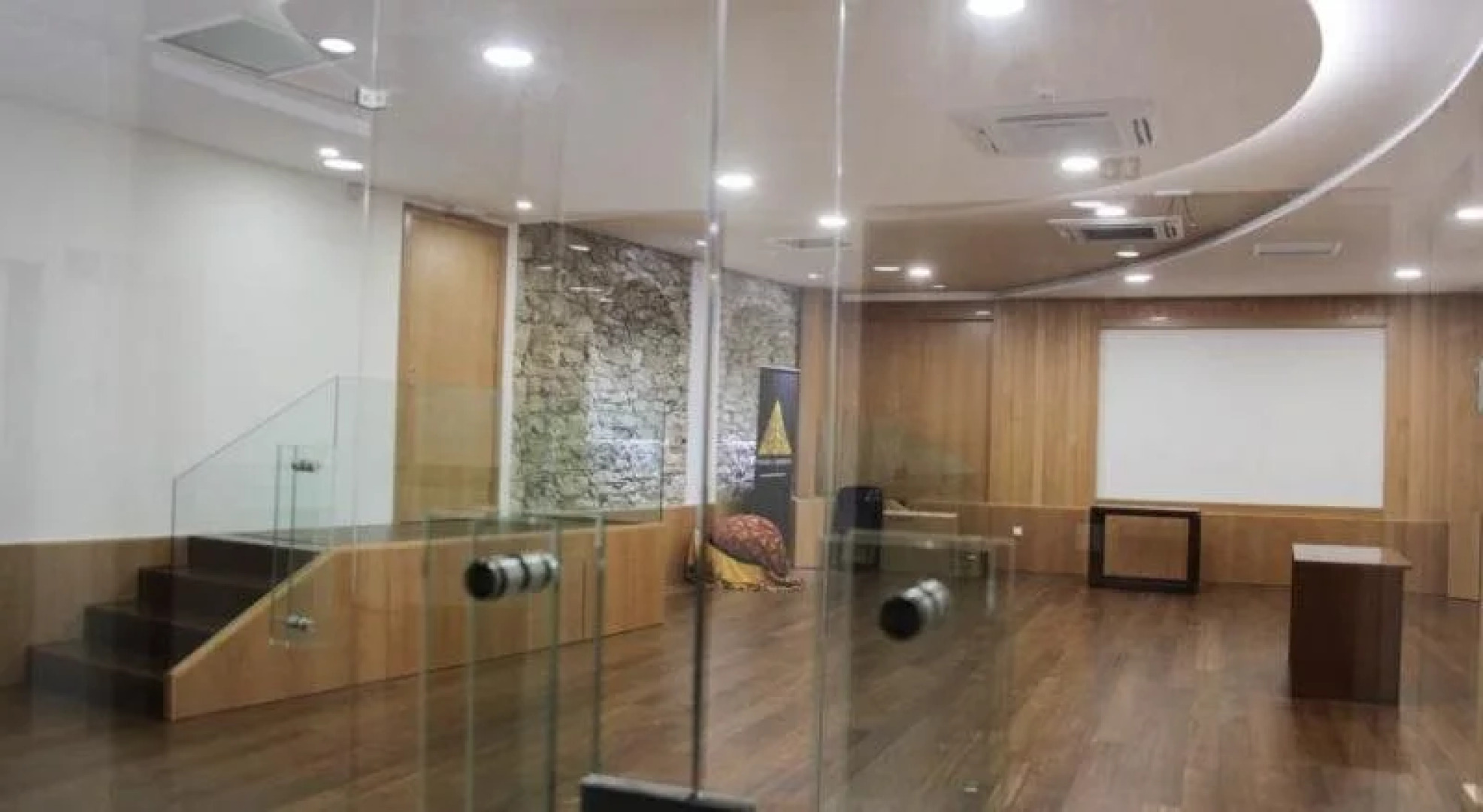 Agartha Boutique Hotel - StoneHouse