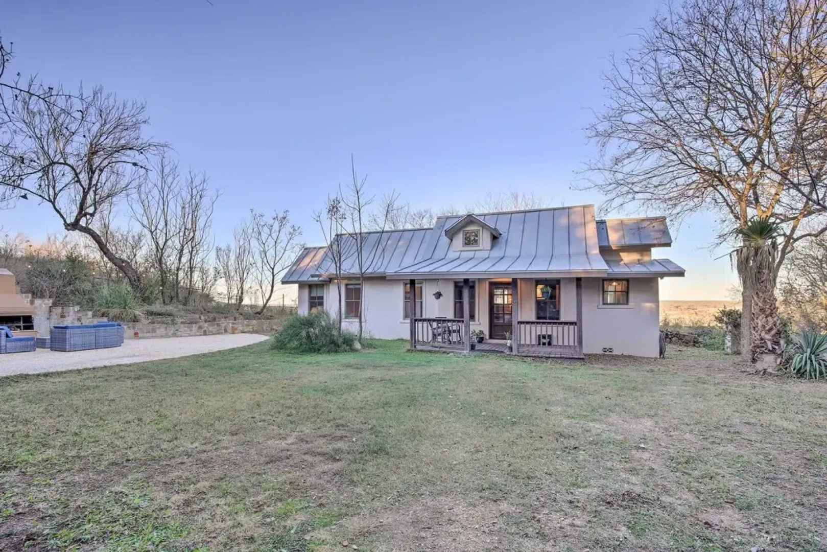 The Little Alsatian House: 18 Miles to San Antonio