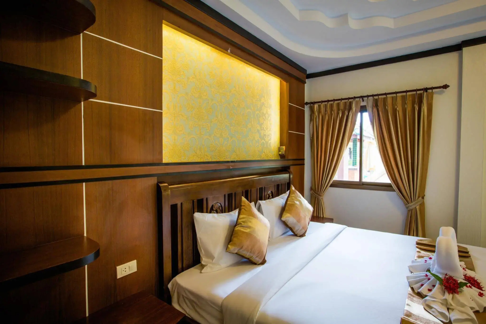 Phi Phi Andaman Beach Resort