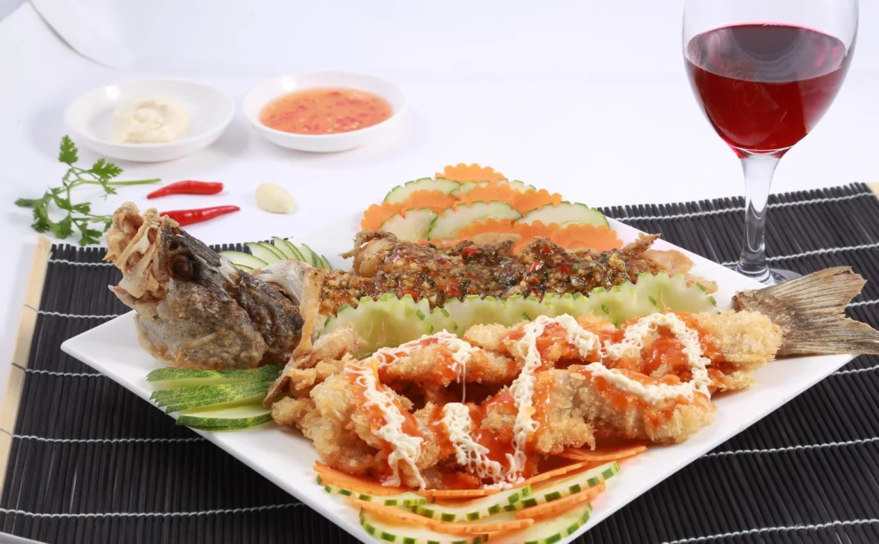 The Floral Breeze Wun Zin Hotel