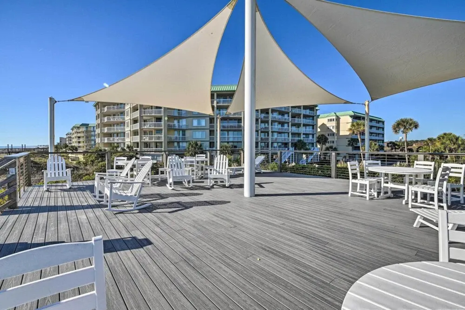 Resort Villa on Golf Course With Beach Access!