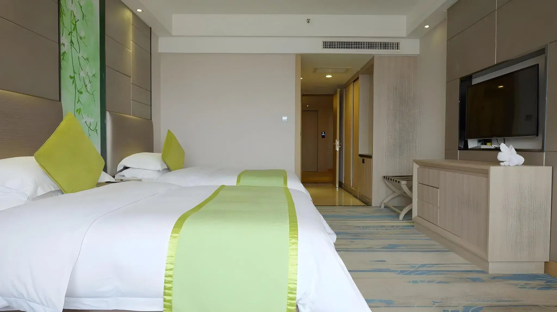 Zhangjiajie Huatian Hotel