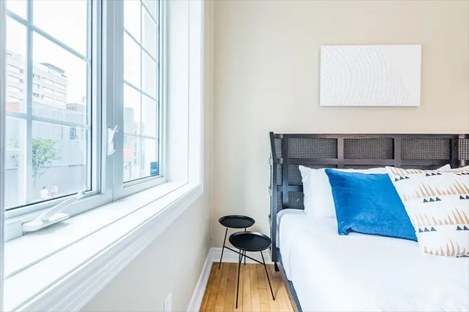 Bright 3BR in Church Yonge Corridor by Sonder