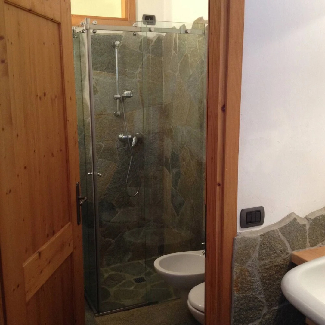 Baita In Pietra Chiesa Valmalenco - A Piedi Alla Funivia Alpe Palu