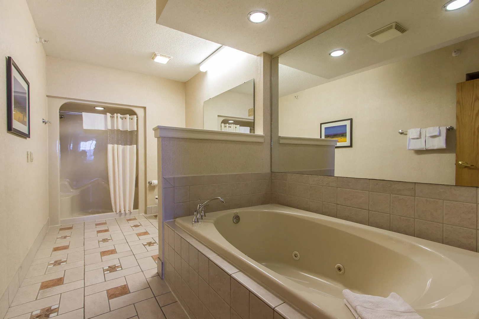 Revel Hotel Des Moines Urbandale, Tapestry Collection by Hilton