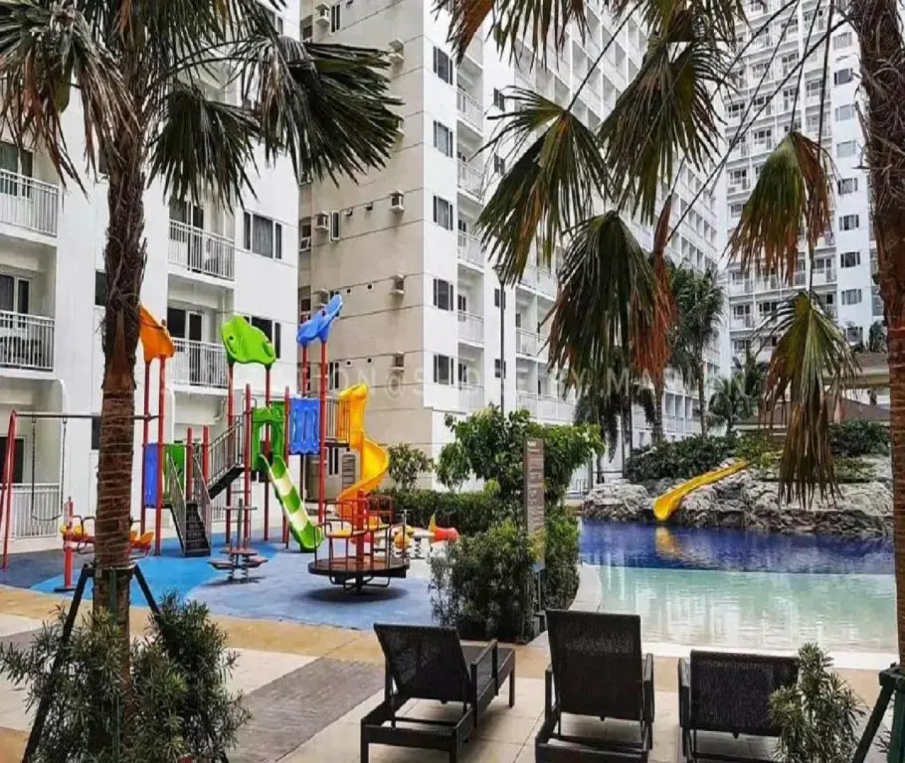Sithonia Suite, Shore Residences Tower C near MOA
