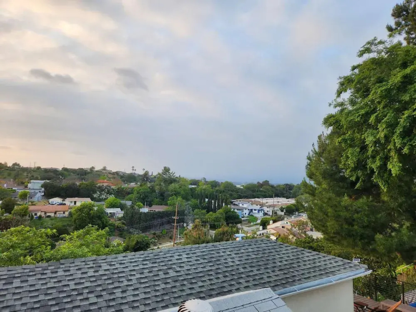 Monterey Park Retreat: Spectacular Views & Comfort