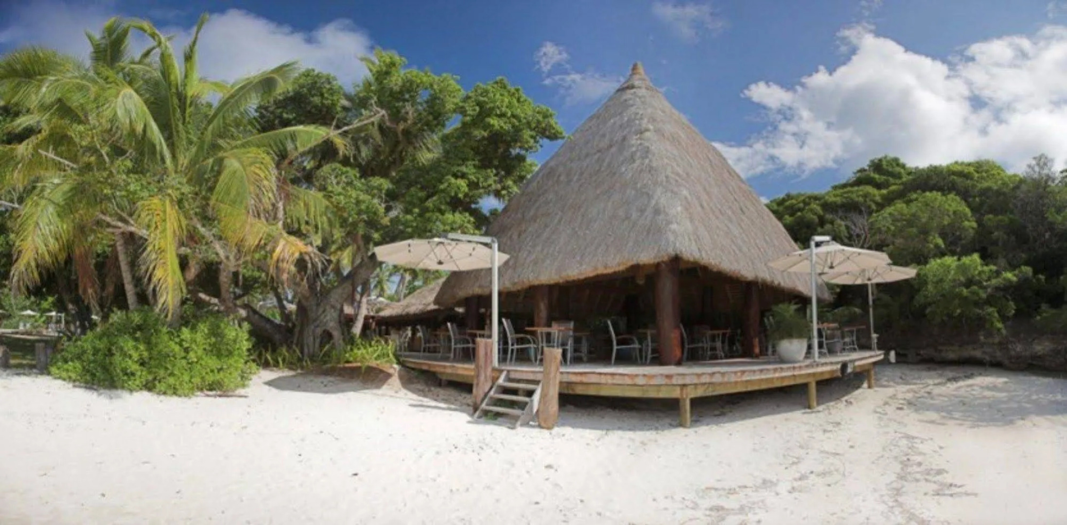 Oure Lodge Beach Resort