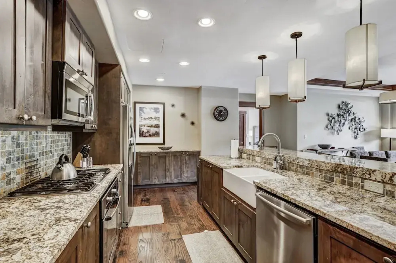 One Ski Hill Place S8421