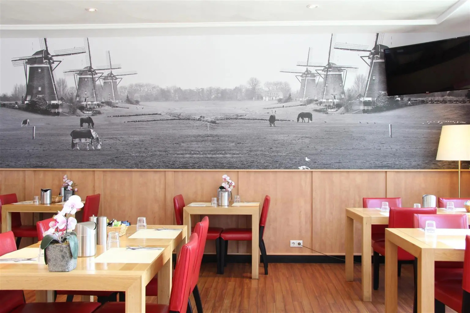 Best Western Plus Amsterdam Airport Hotel