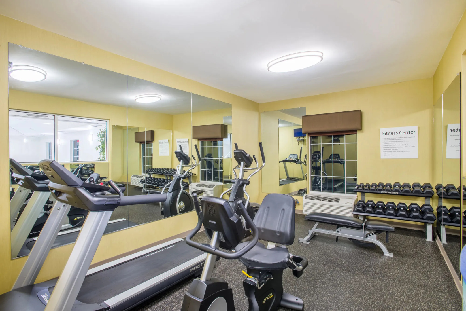 Holiday Inn Express Hotel & Suites Brattleboro by IHG