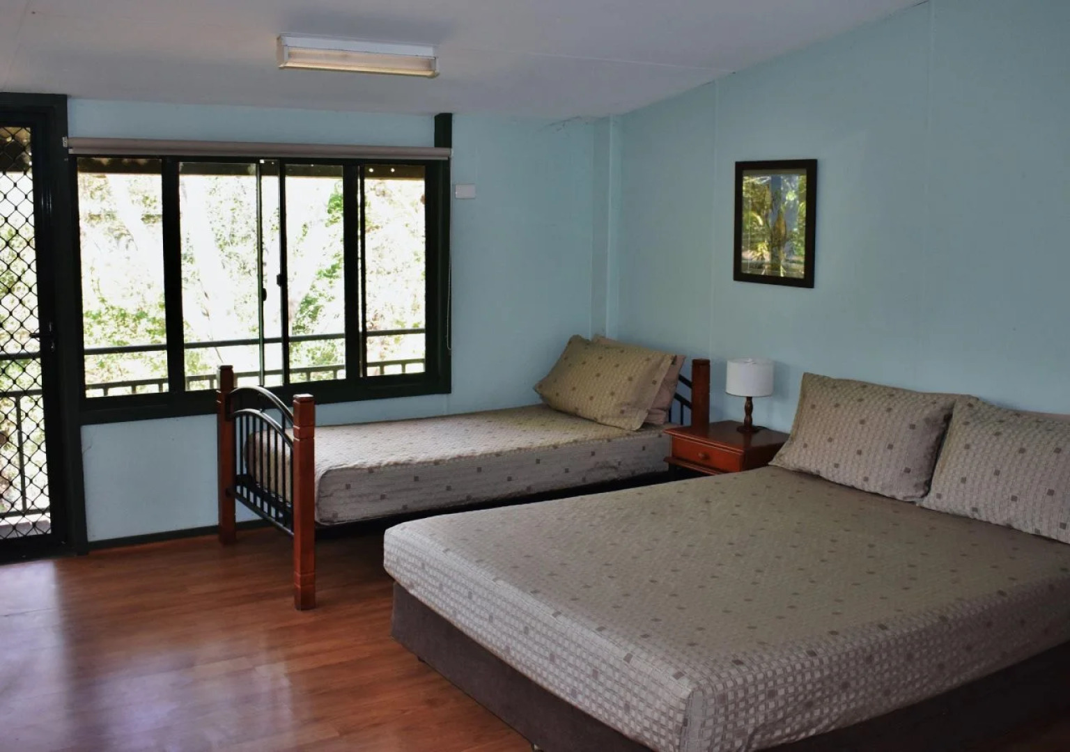 Parry Creek Farm Tourist Resort & Caravan Park