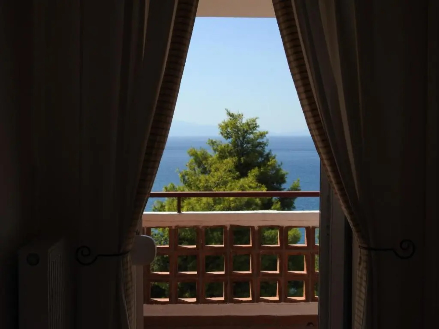 Konstantinos Nautilos Residence