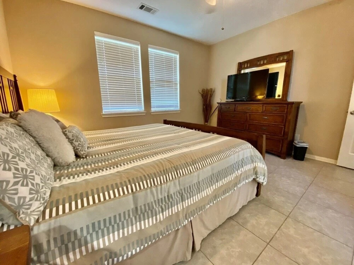 Janie's by RedAwning