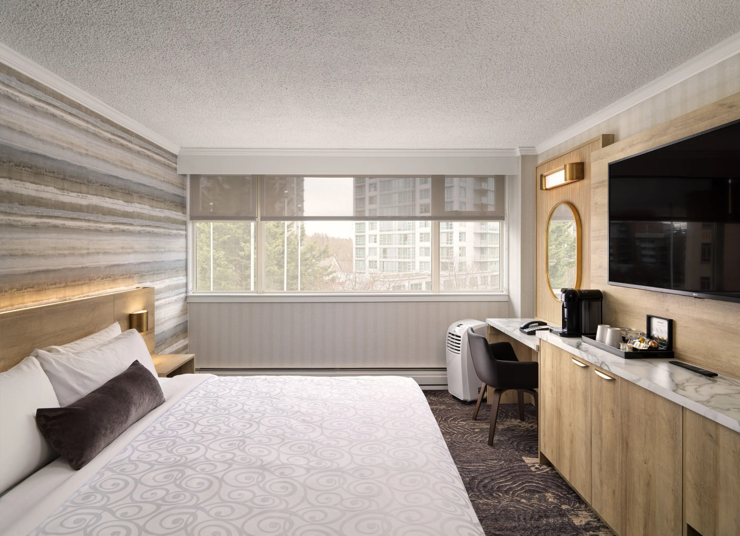 Chateau Victoria Hotel and Suites