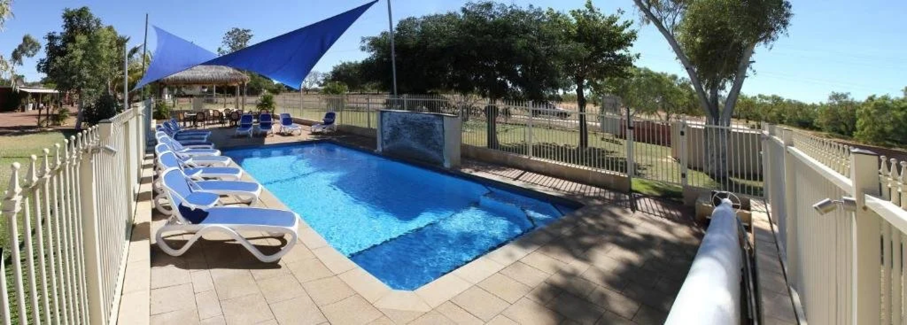 Halls Creek Motel