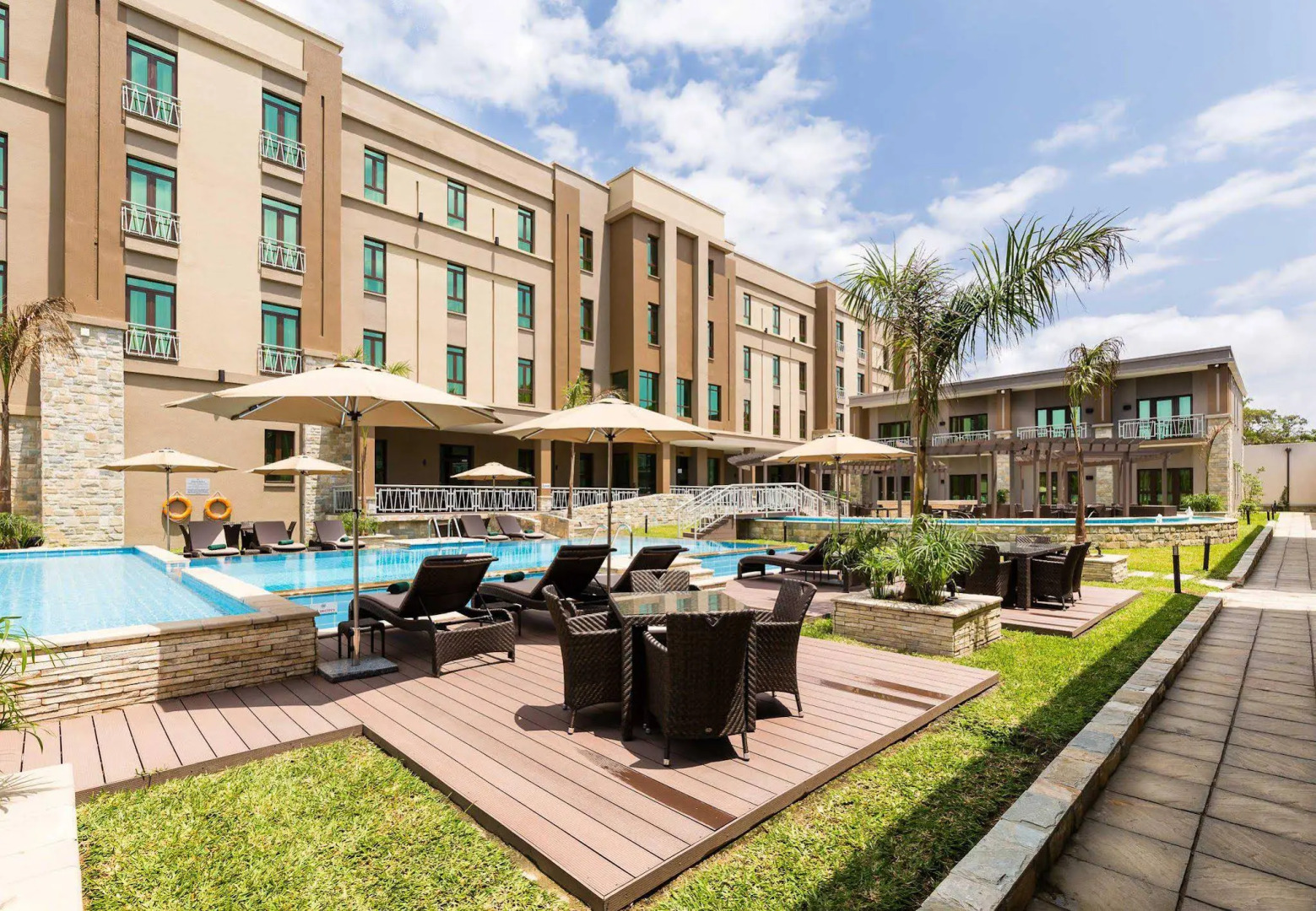 Protea Hotel by Marriott Takoradi Select
