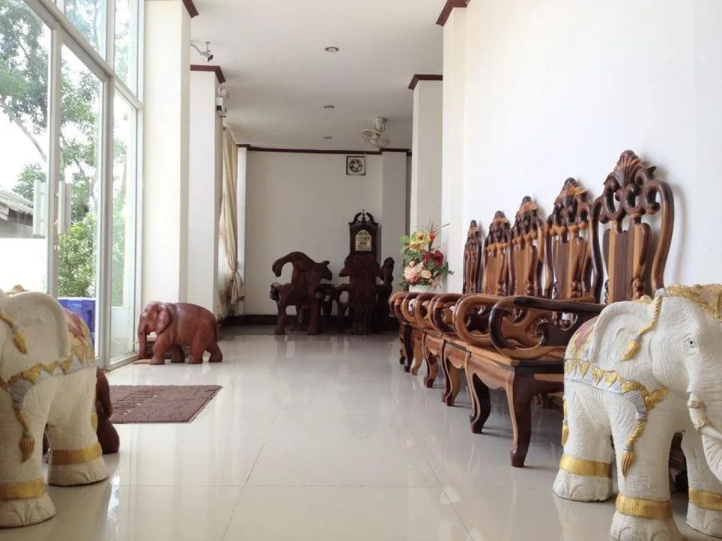 Hongkham Hotel