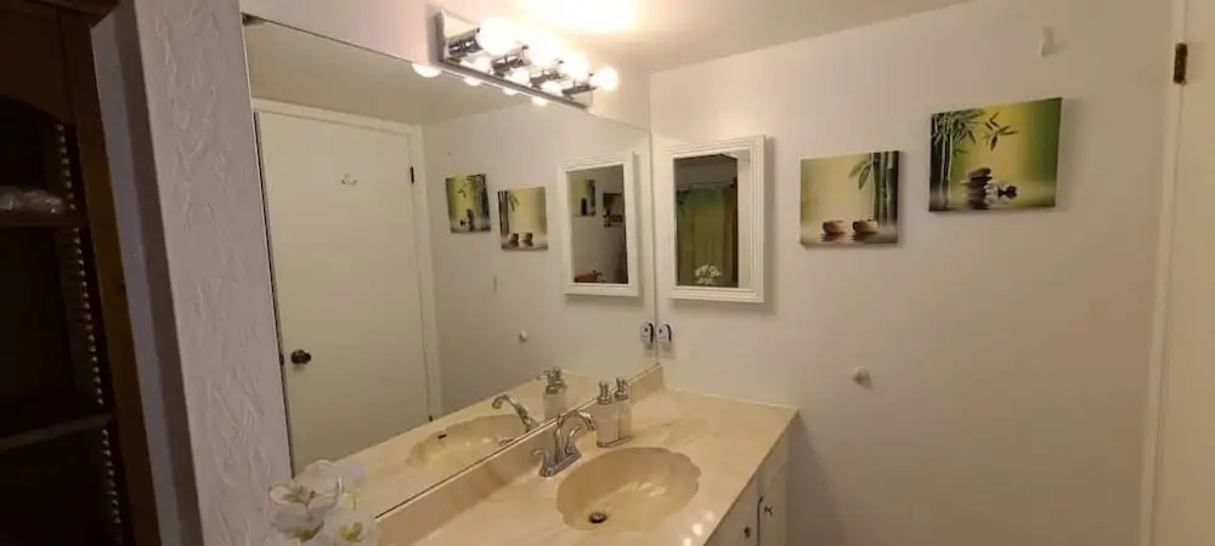 Charming Home With Some Red Rock view