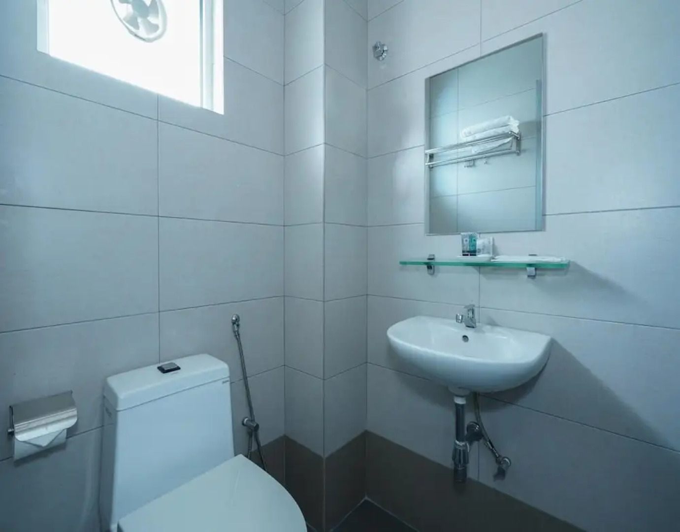 Capital O 89350 Aurora Boutique Hotel