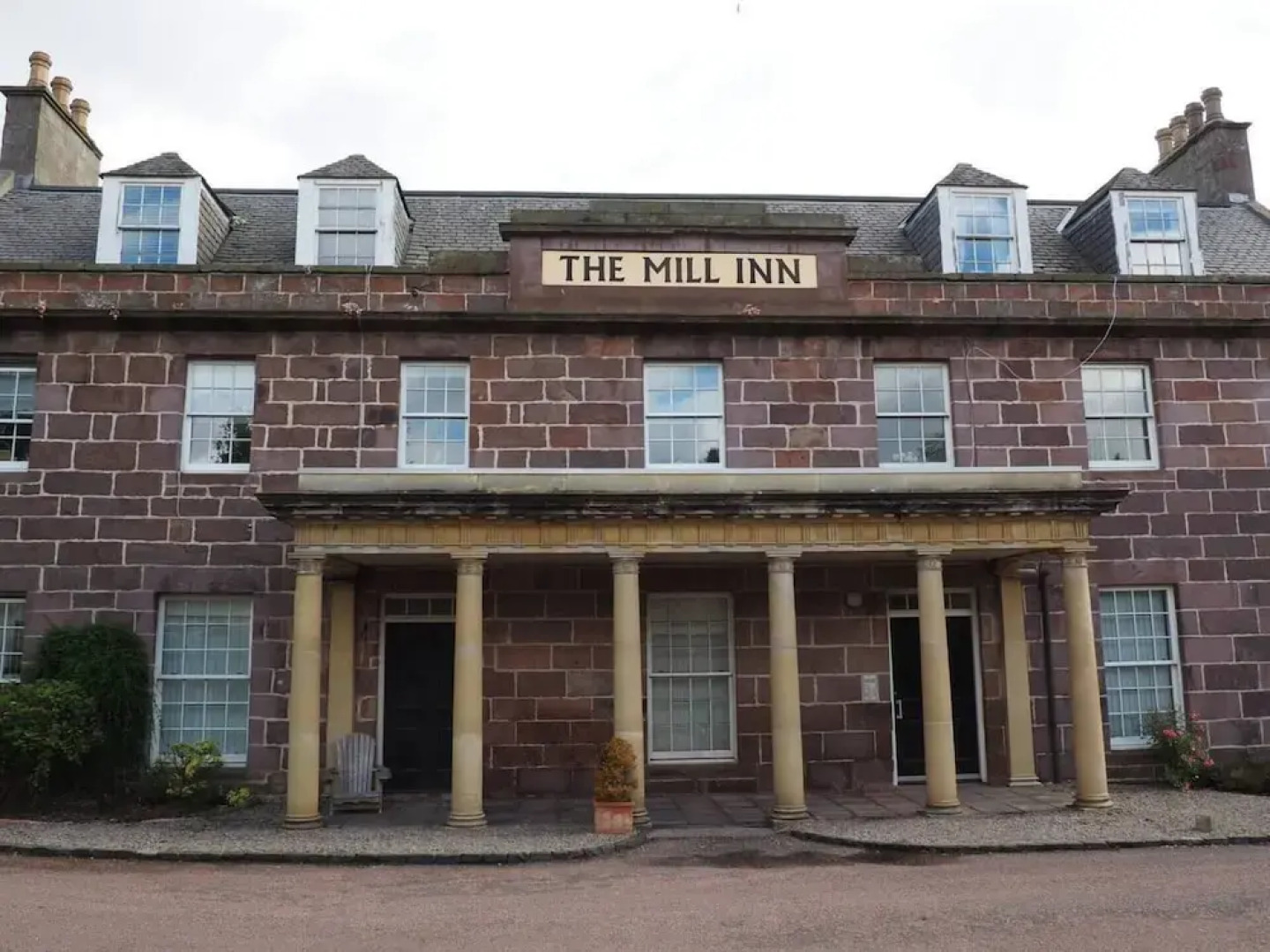 The Snug @ the Mill Inn