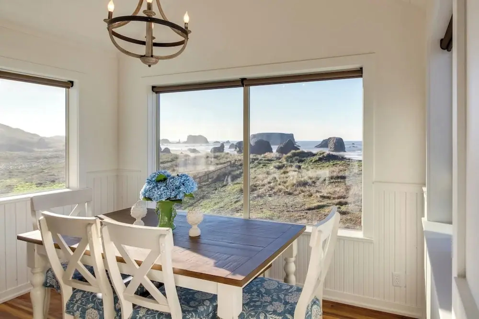 Scenic Bandon Vacation Rental w/ Beach Access!