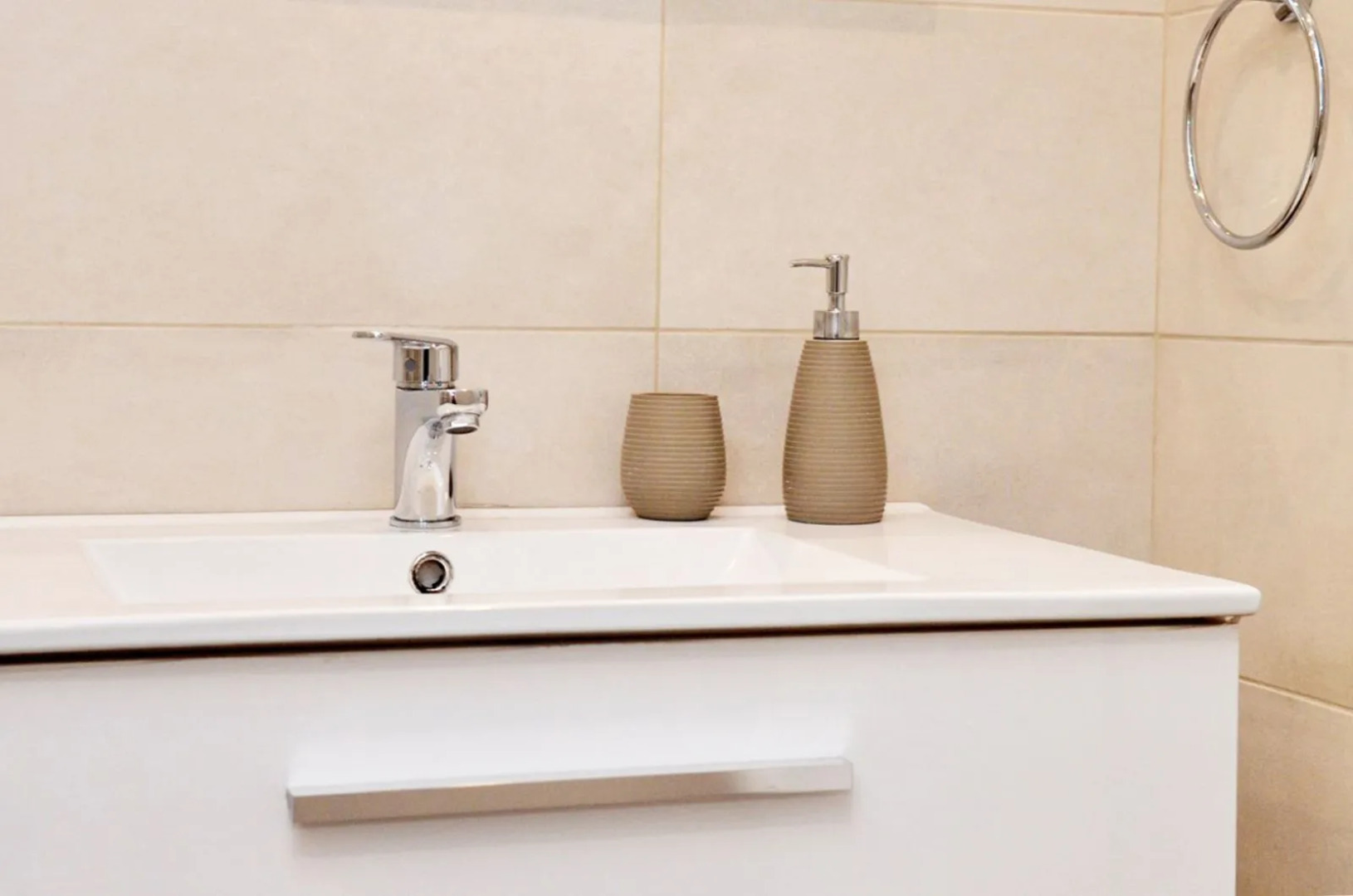 Heloni Apartments Athens