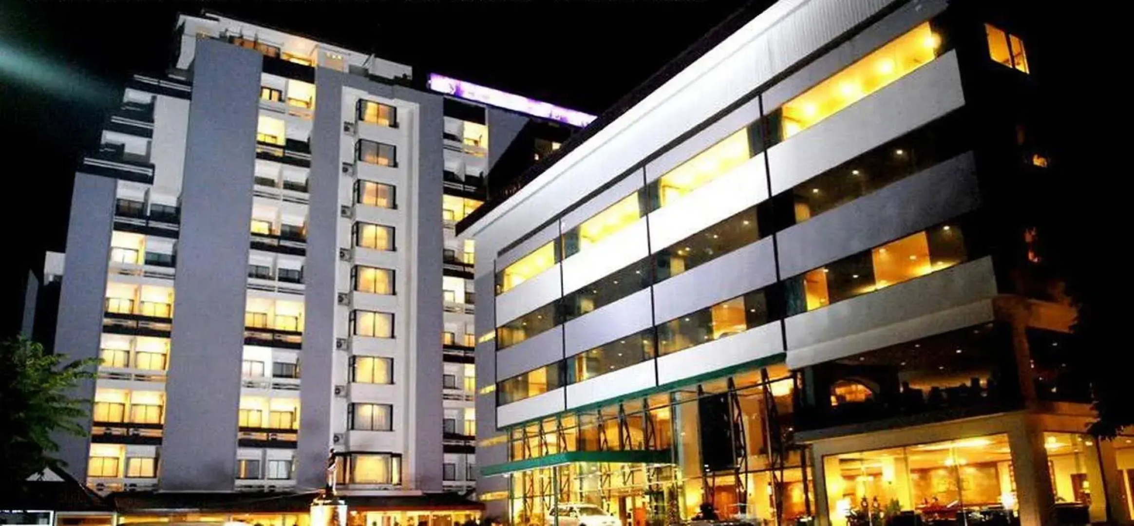 TK Palace Hotel & Convention