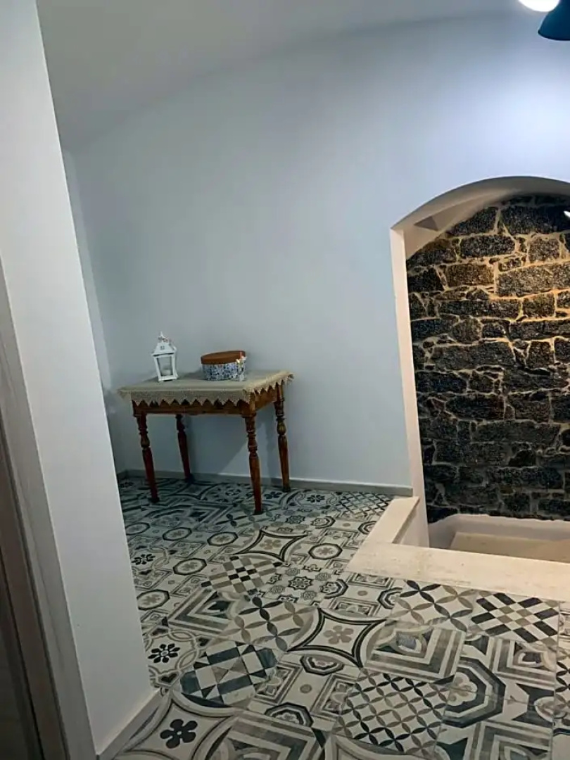 Nicola’S House