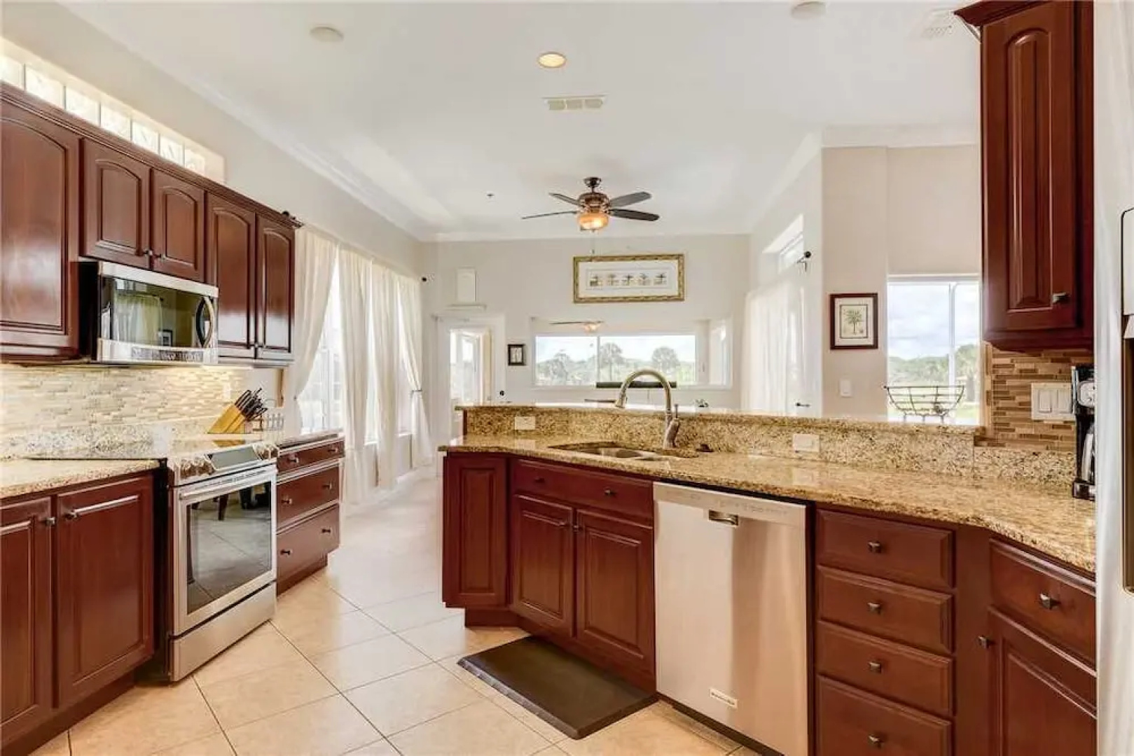 Seas The Day - Three Bedroom Home